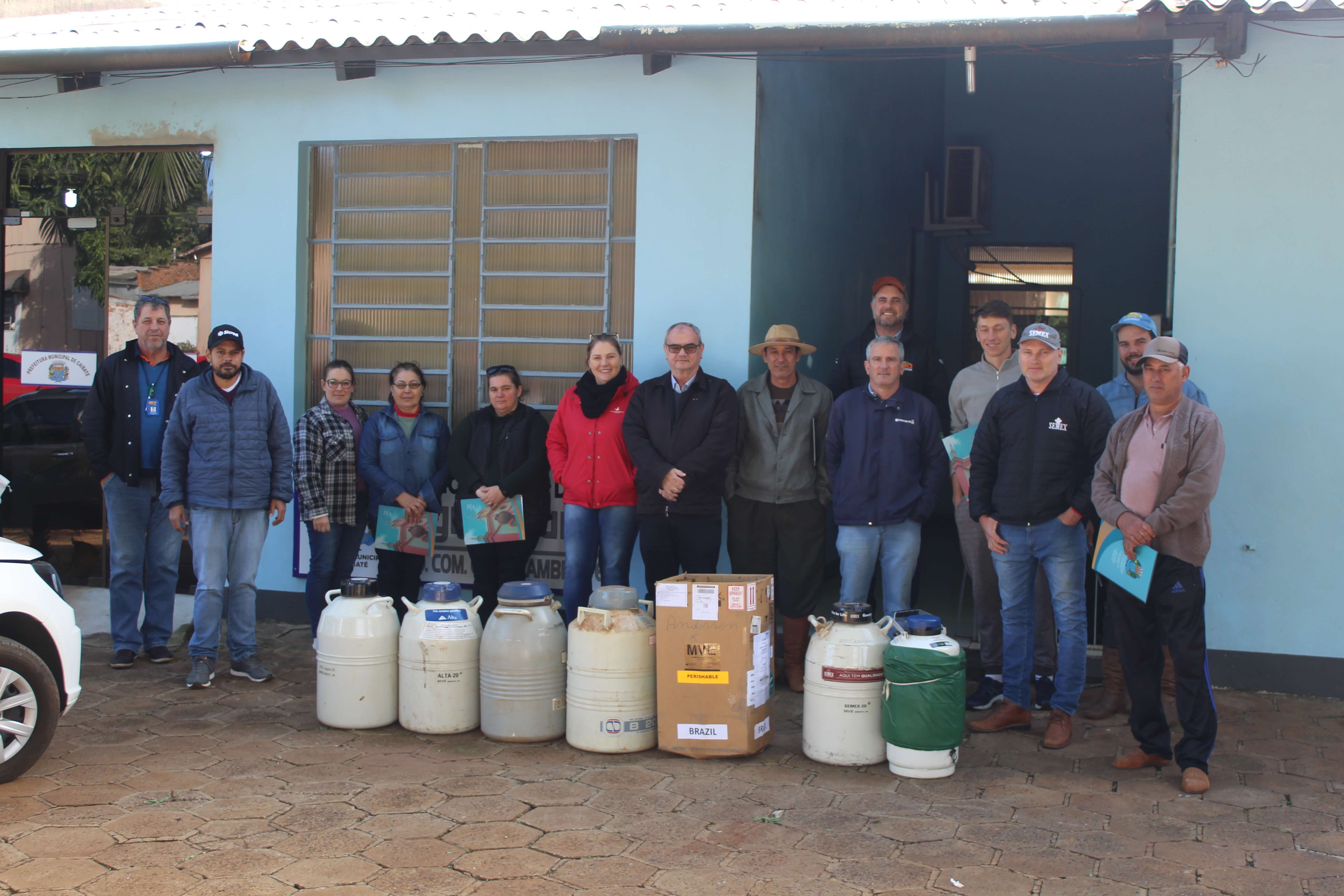 PROGRAMA DISSEMINA REALIZOU MAIS UM LOTE DE ENTREGA DE SÊMEN CONVENCIONAL E PELA PRIMEIRA VEZ SÊMEN SEXADO