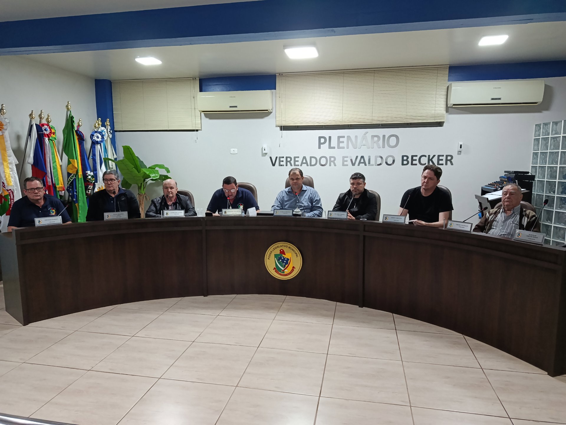 BOLETIM INFORMATIVO