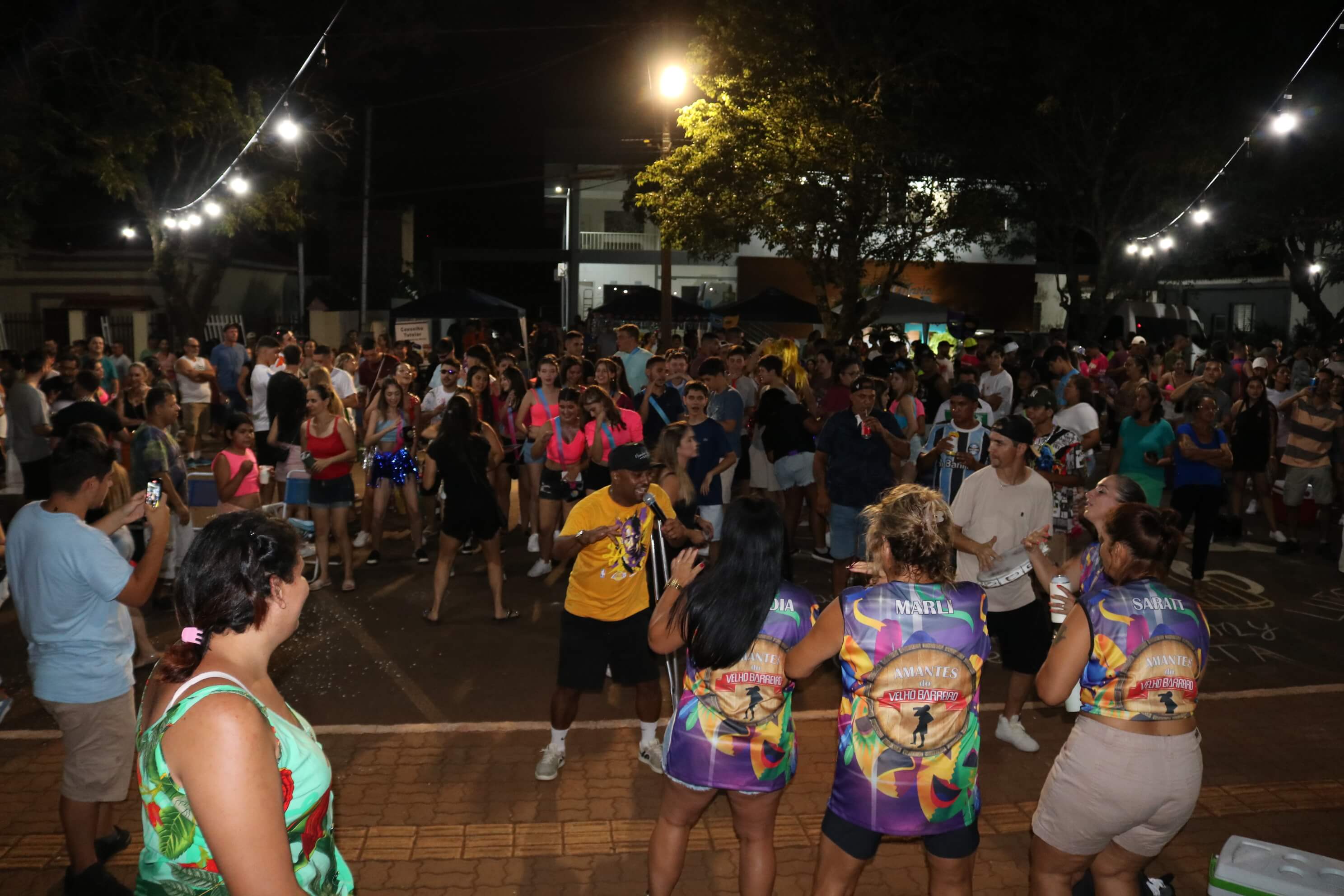 Tradicional Carnaval de rua em Santo Antônio das Missões foi um sucesso! Segurança reforçada garante segurança