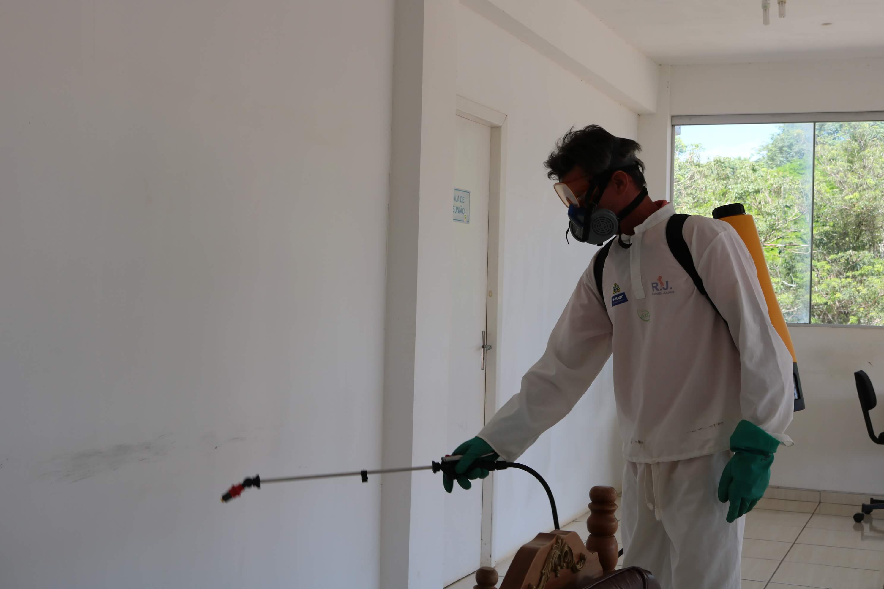 Saúde: Agentes de Combate às Endemias implantam método BRI-Aedes em Santo Antônio das Missões