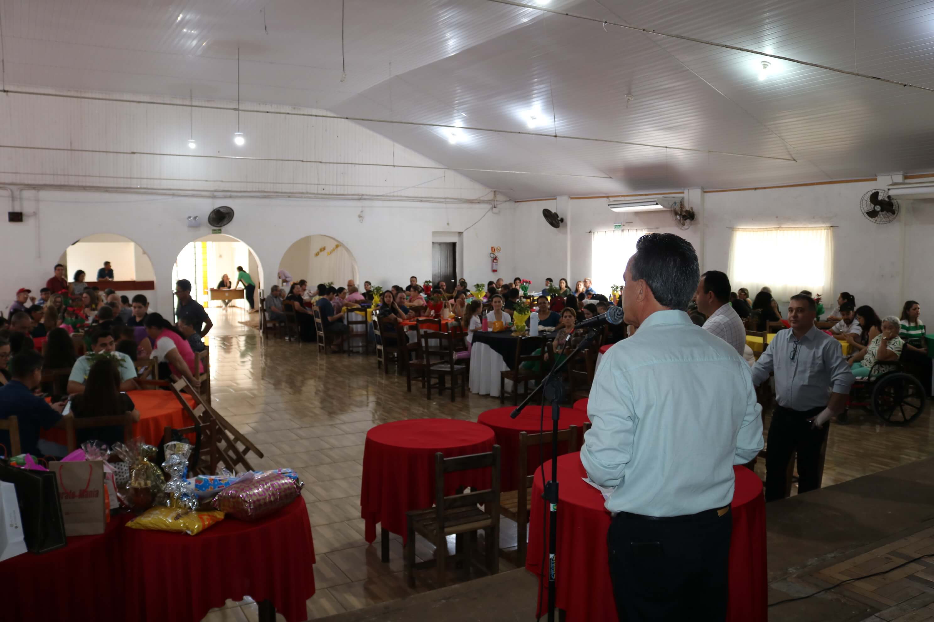 Festa de comemoração do Dia do Trabalho e posse da diretoria do SIMUSAM