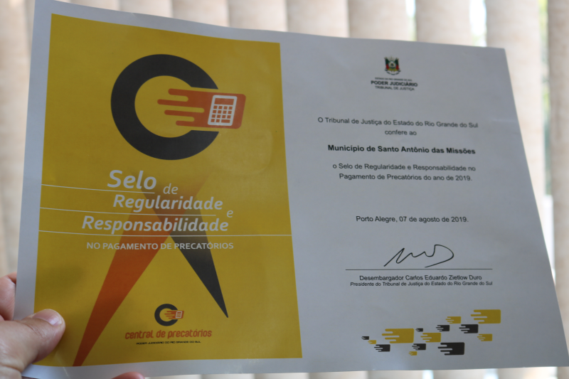 Prefeitura de Santo Antônio das Missões recebe o selo de “bom pagador”