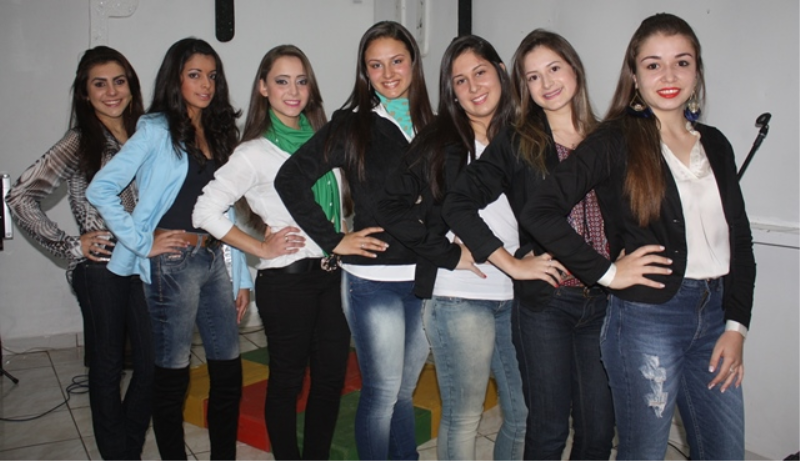 Candidatas finalizam mais uma etapa e participam de coquetel de integração 