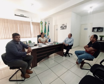 <p>Prefeitura de Santo Ant&ocirc;nio das Miss&otilde;es e S&atilde;o Borja alinham a&ccedil;&otilde;es para recupera&ccedil;&atilde;o de estradas</p>