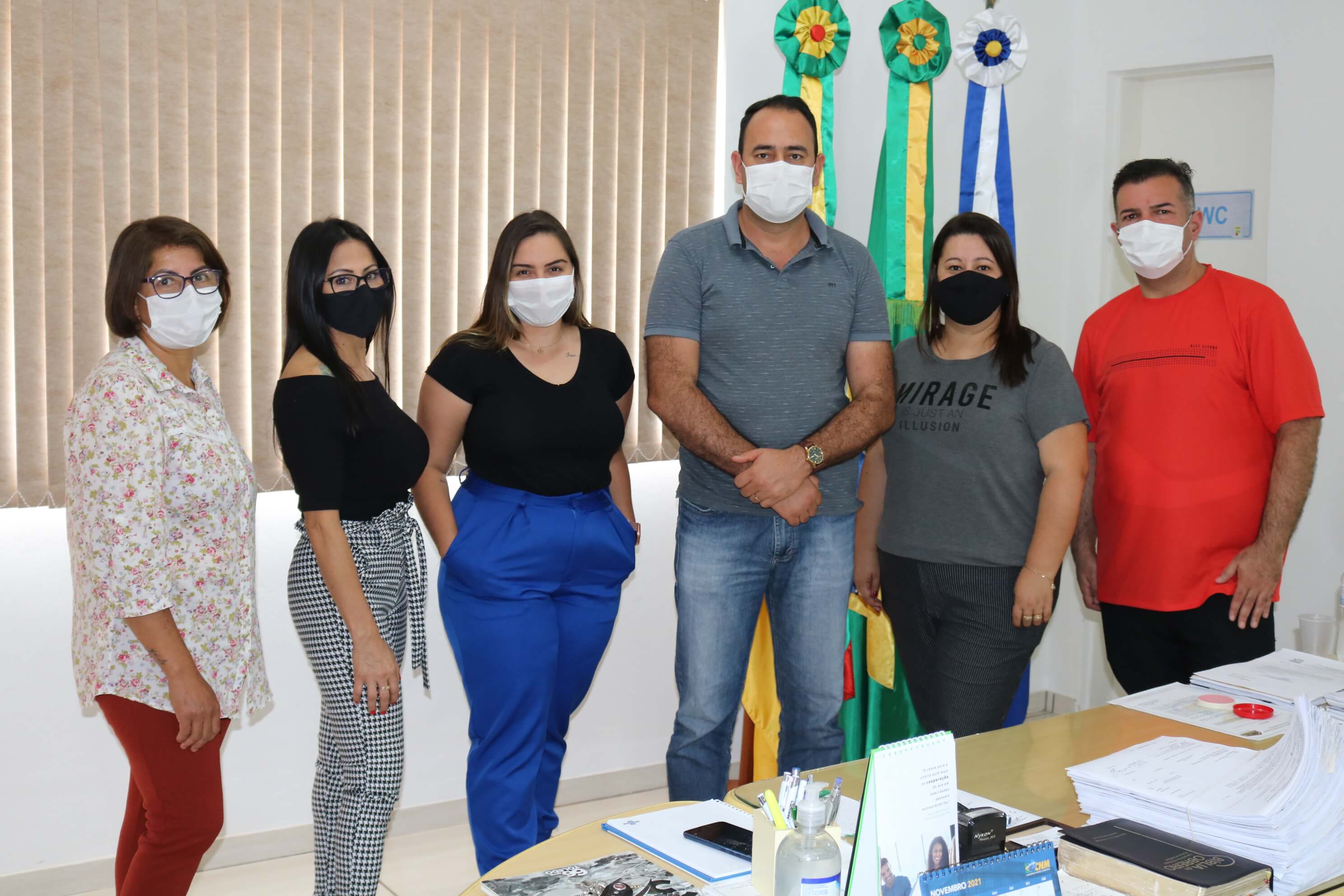 Prefeito recebe visita da equipe técnica do Lar da Criança