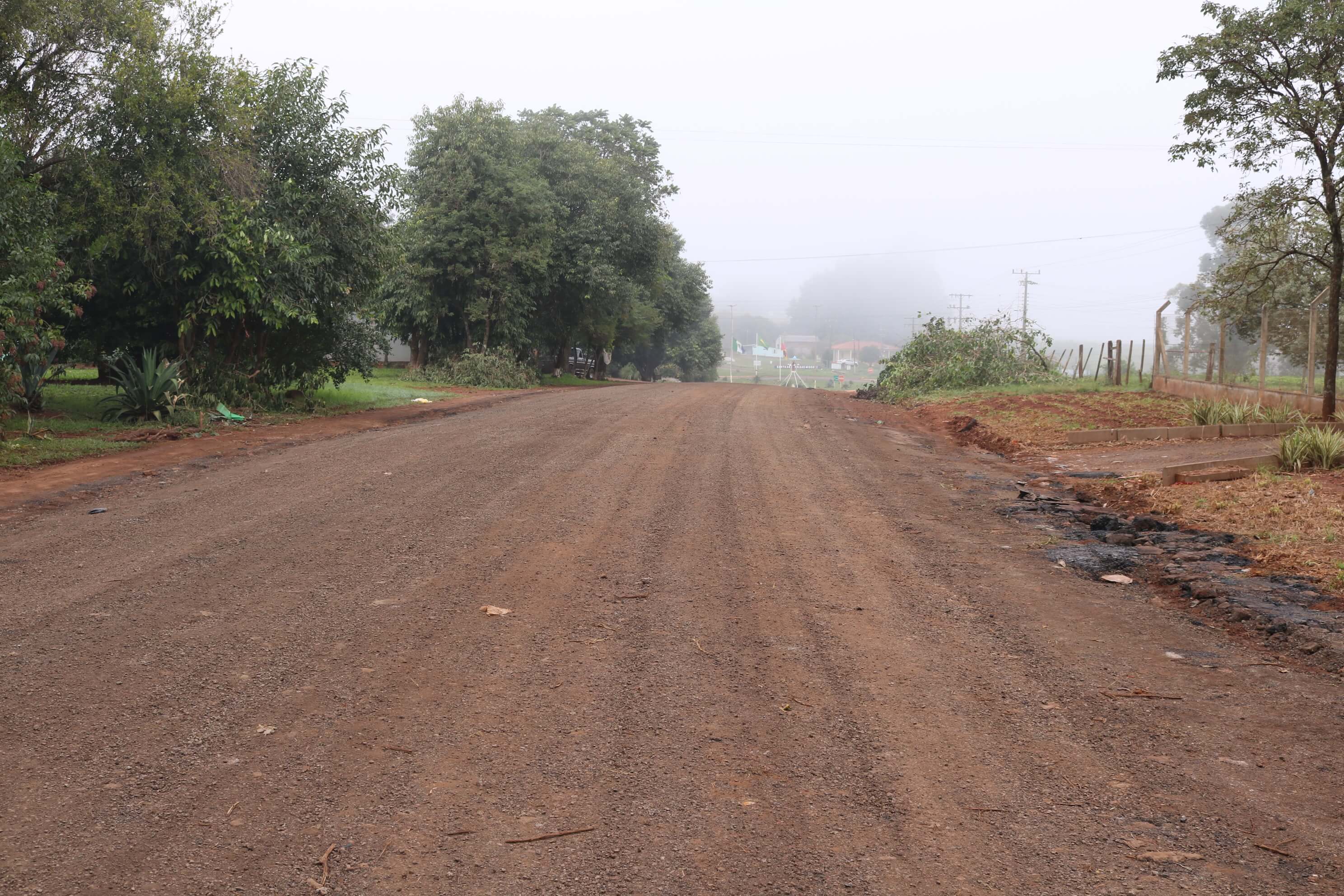 Colocação de resíduo asfáltico no bairro do Trevo é finalizada pela Prefeitura de Santo Antônio das Missões