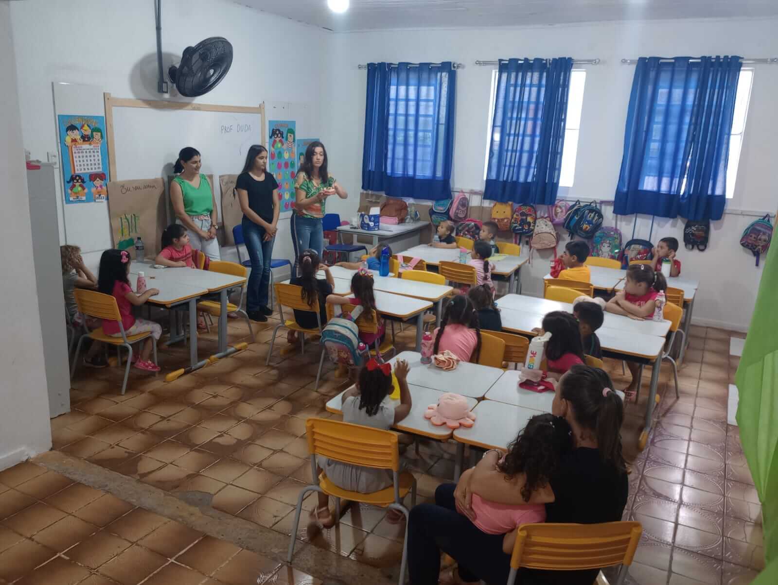 Saúde e Educação promovem palestra sobre “saúde bucal” e entrega dos Kits para alunos da rede municipal