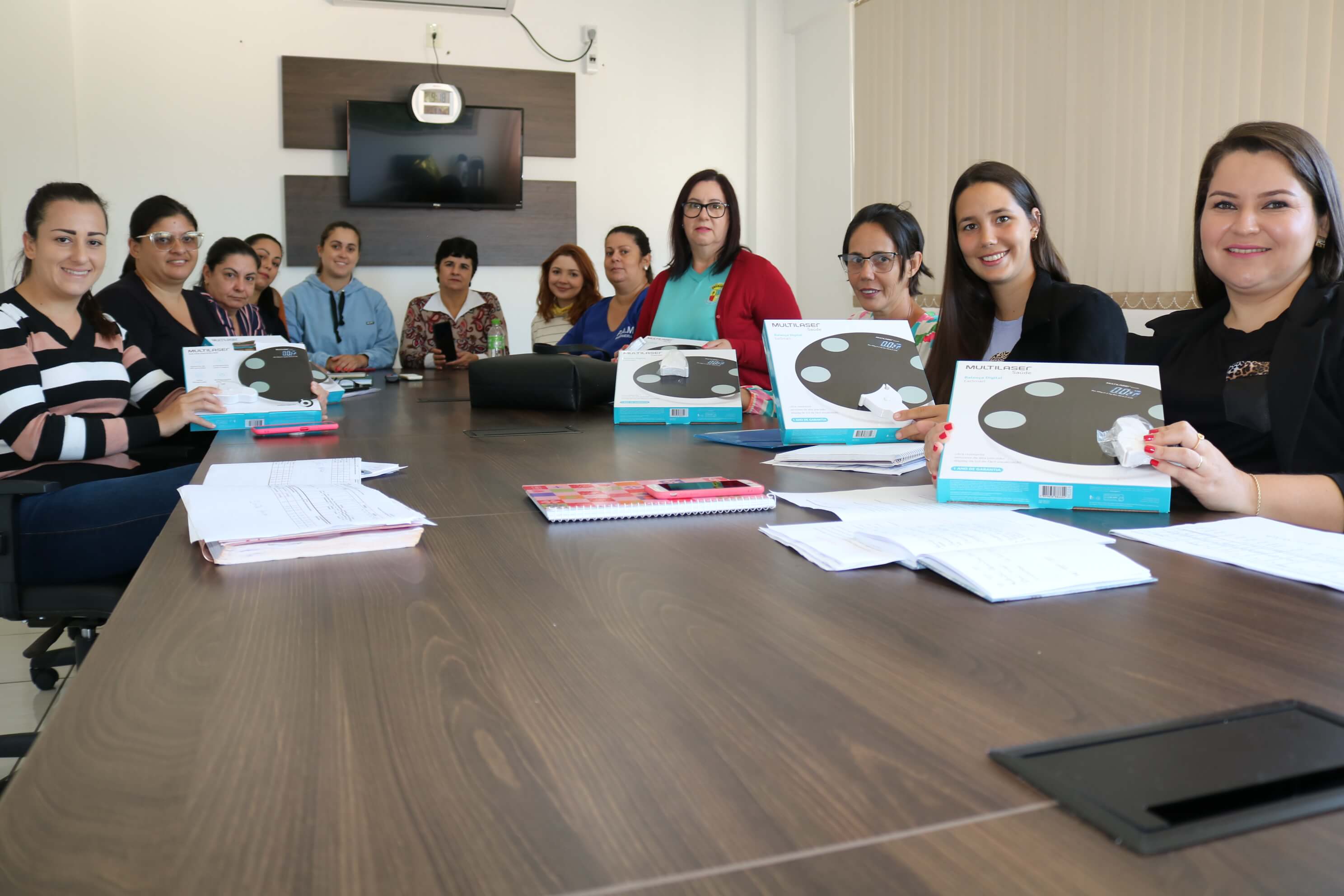 Agentes de Saúde recebem balança e fita métrica para o bom andamento dos trabalhos