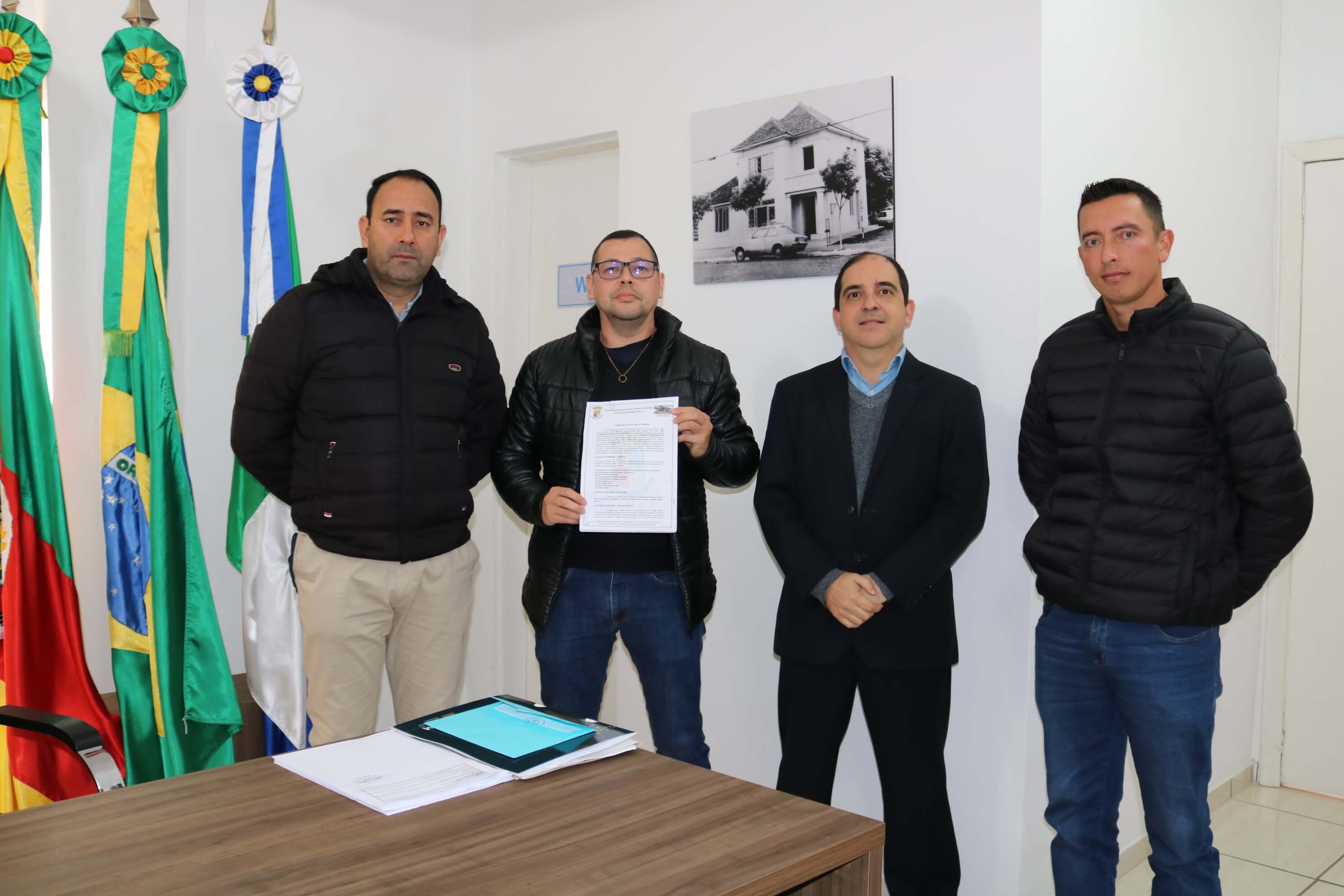 Prefeitura de Santo Antônio das Missões assina contrato com a empresa RT Treinamentos para terceirização dos serviços do SAMU