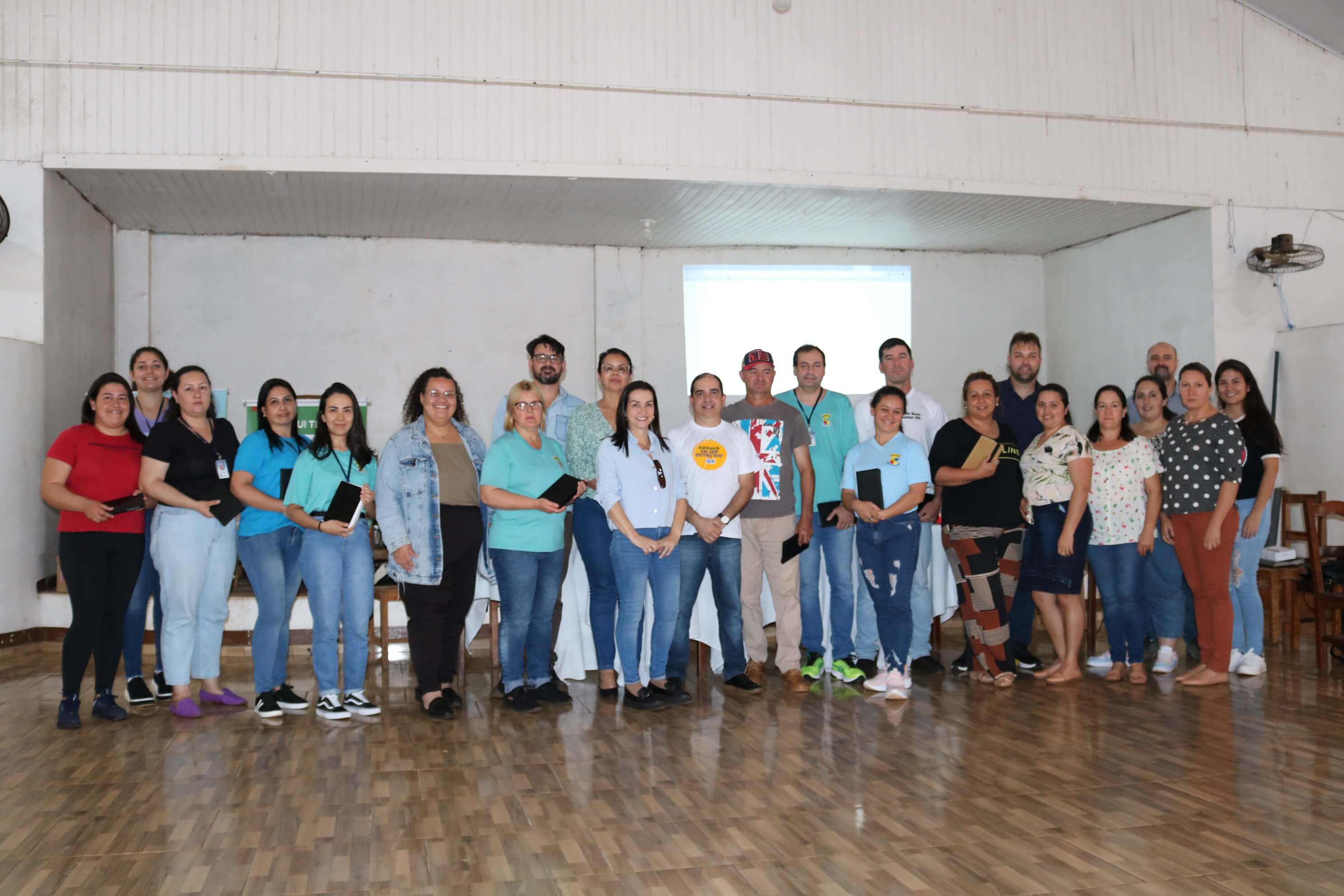 Saúde realiza entrega dos Tablets que faltavam para os Agentes Comunitários de Saúde