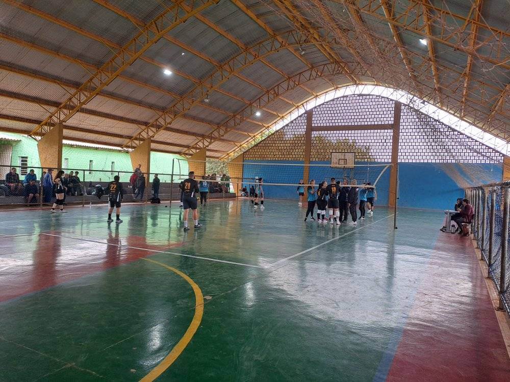 Torneio Misto de Voleibol