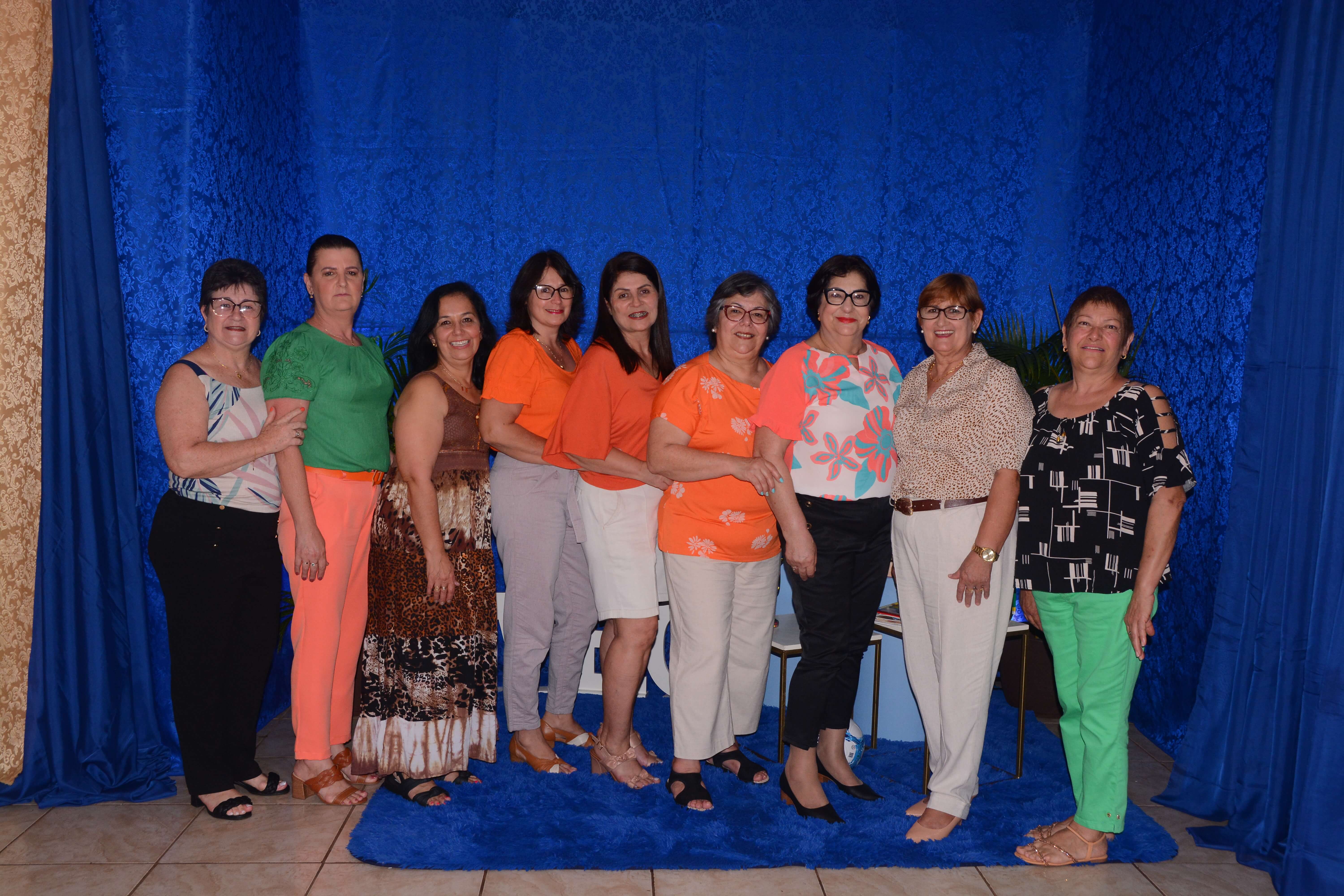 Prefeitura de Santo Antônio das Missões celebra professores, funcionários e aposentados com noite de reconhecimento e entretenimento