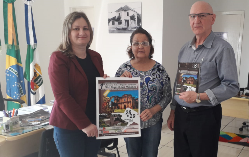 Vice-prefeita recebe comissão da 1ª Romaria de São Miguel Arcanjo