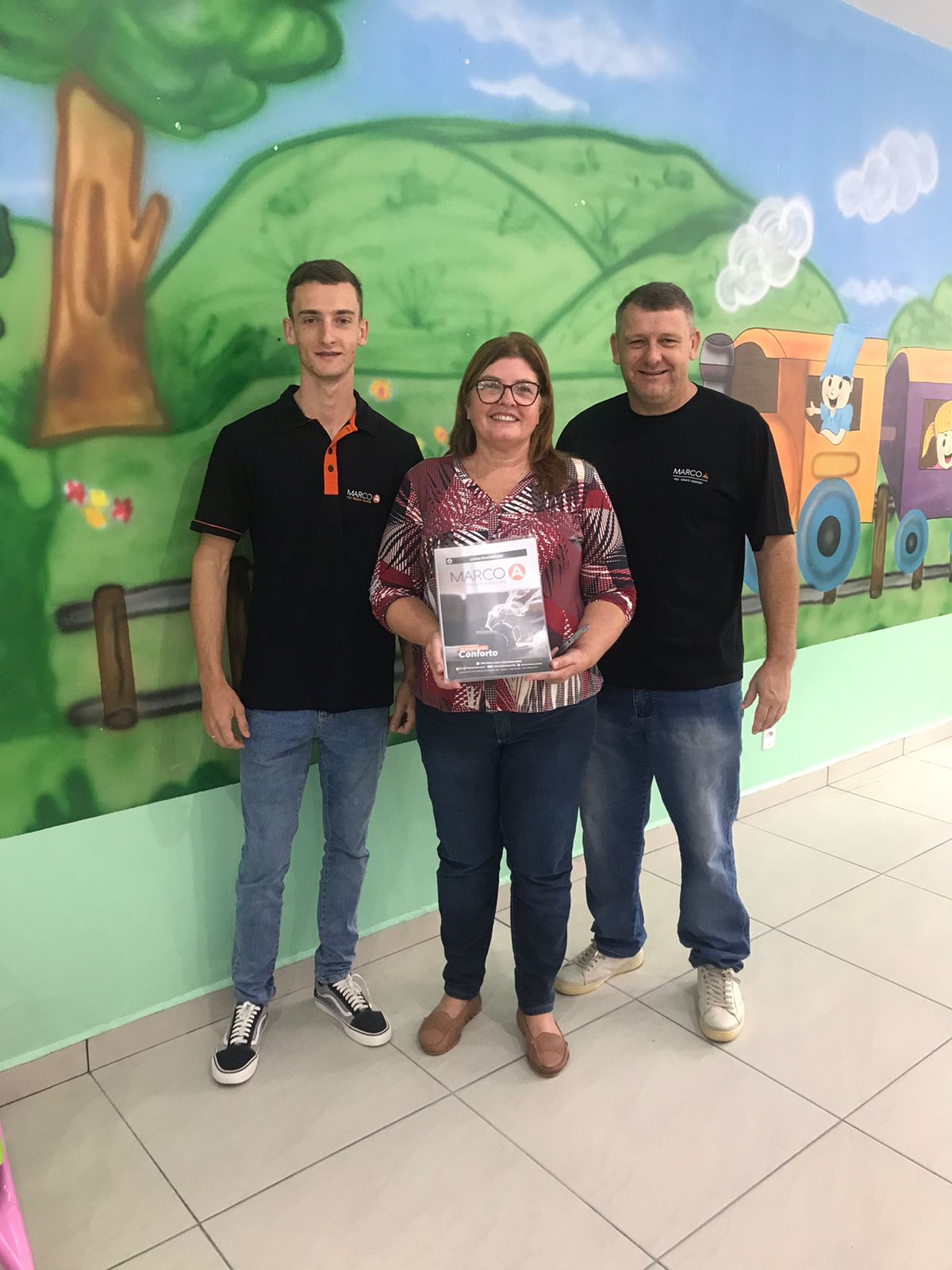 <p>INSTALA&Ccedil;&Atilde;O DE PISO AQUECIDO NA UMEI PINGO DE GENTE</p>