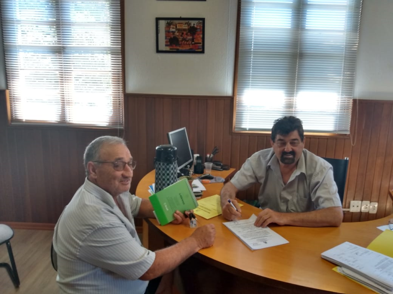 Administração de Porto Mauá firma Contrato de Locação do Pavilhão da Festa dos Navegantes