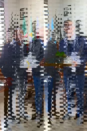 <p><strong>PRESIDENTE DO SICREDI UNI&Atilde;O RS/ES E GERENTE DA UNIDADE PORTO MAU&Aacute; FAZEM VISITA AO PREFEITO MUNICIPAL</strong></p>