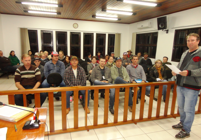 SINDICATO DOS SERVIDORES MUNICIPAIS DE PORTO MAUA REALIZOU ASSEMBLEIA EXTRA