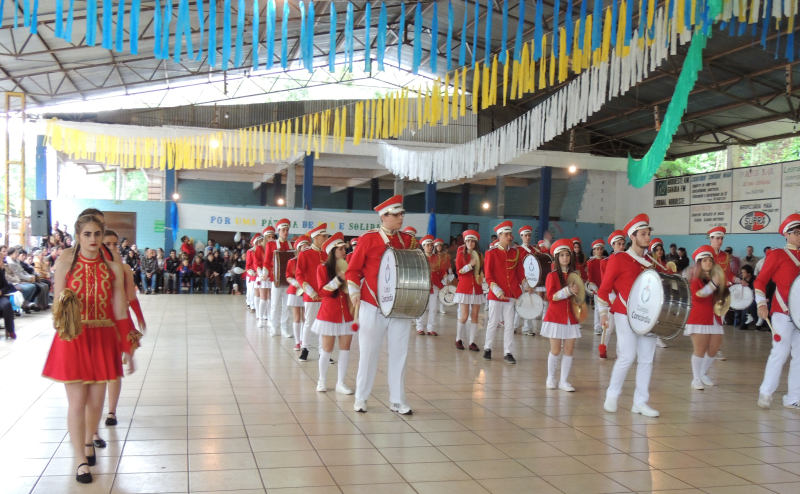 PORTO MAUA REALIZOU ENCONTRO DE BANDAS MARCIAIS EM COMEMORAÇÃO À SEMANA DA 