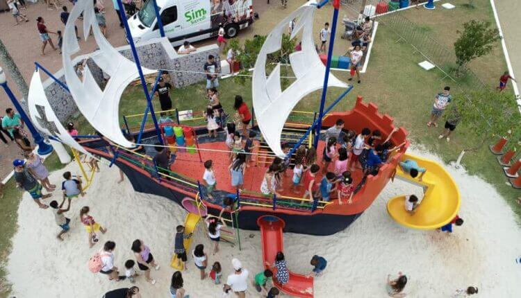 Aquisição de Playground em Formato de Barco