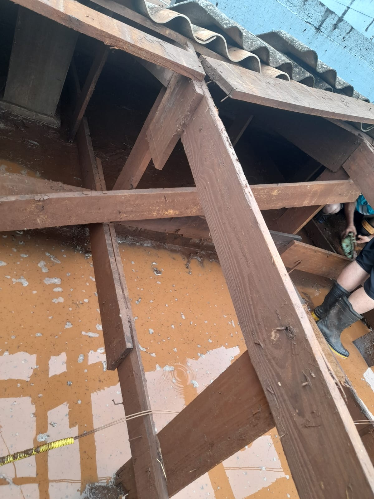 FUNCIONAMENTO DO PORTO INTERNACIONAL ALBA POSSE-ARG / PORTO MAUÁ-BR