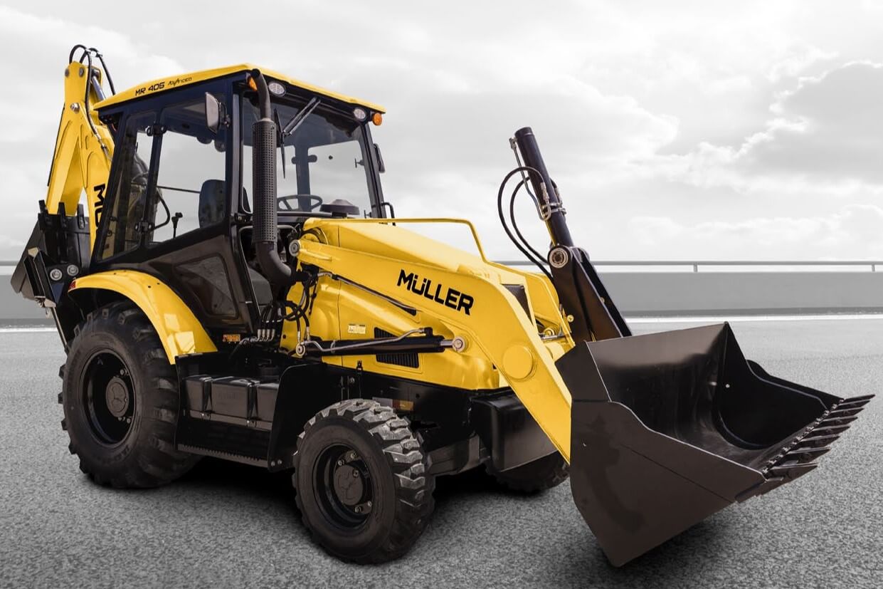 <p><strong>Novos maquin&aacute;rios para a Secretaria de Agricultura</strong></p>