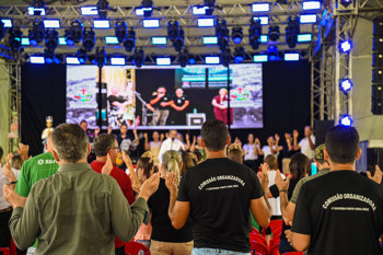 <p><strong>1&ordf; EXPOFEIRA: NOSSA GRATID&Atilde;O A TODOS</strong></p>