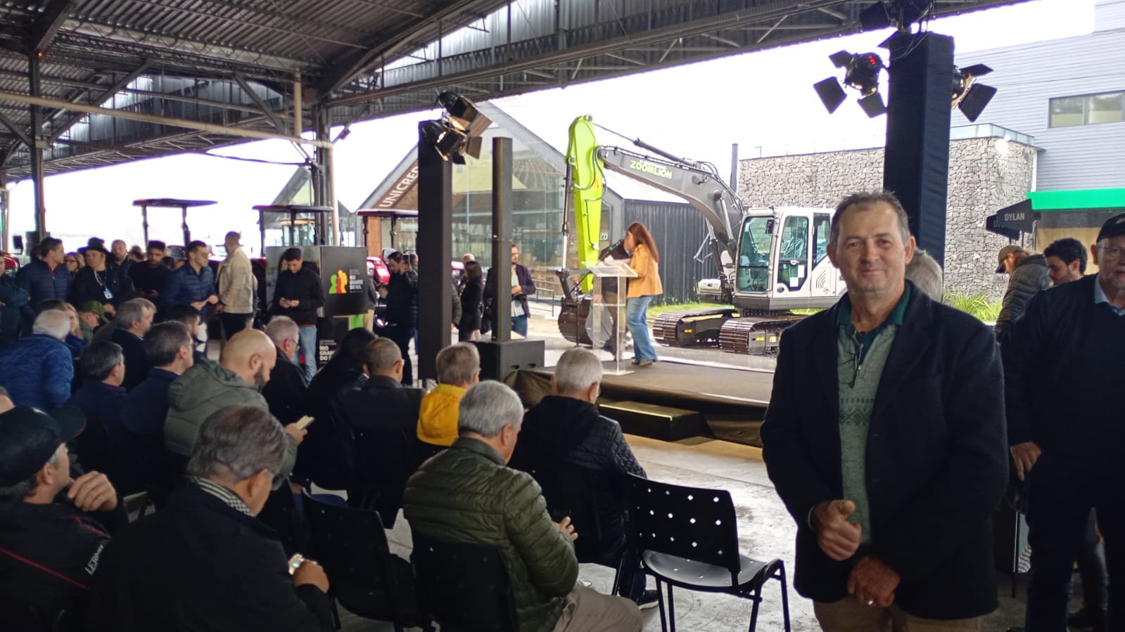 <strong>ESFOR&Ccedil;O DO GOVERNO MUNICIPAL RESULTA EM NOVO TRATOR AGR&Iacute;COLA PARA PORTO VERA CRUZ</strong>