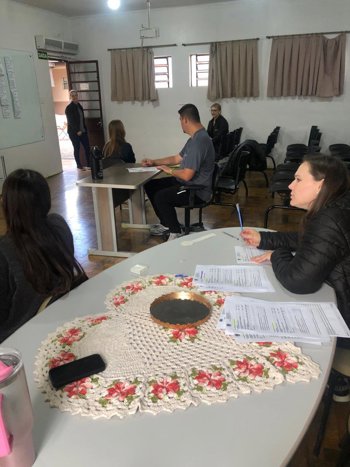 <strong>SA&Uacute;DE E EDUCA&Ccedil;&Atilde;O CAMINHANDO JUNTAS</strong>