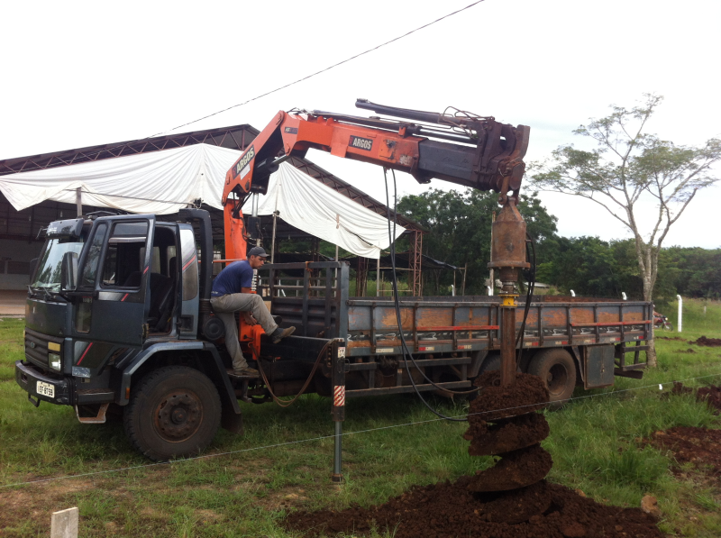 Pavilhão Multiuso em construção.