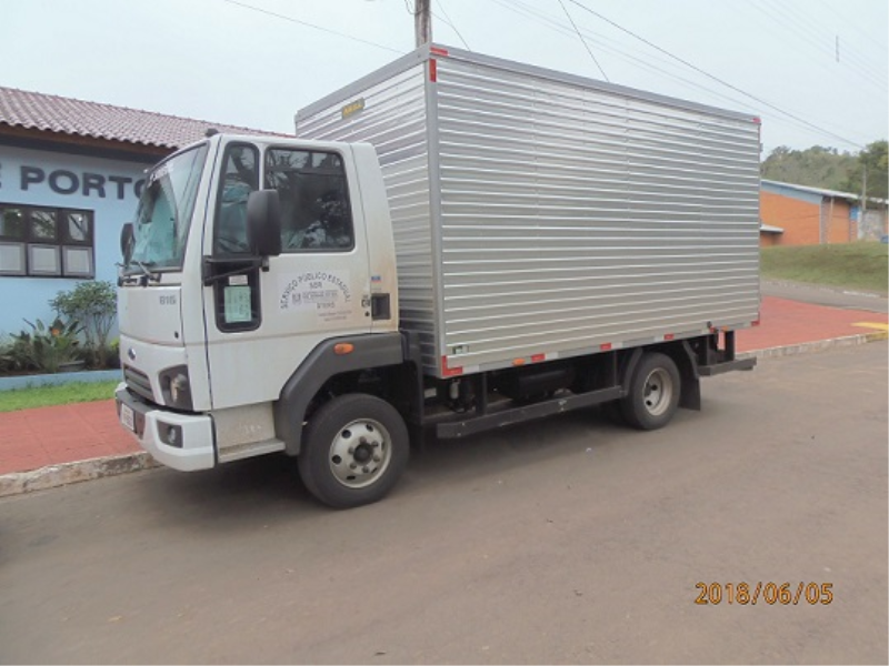 Caminhão Para o Município