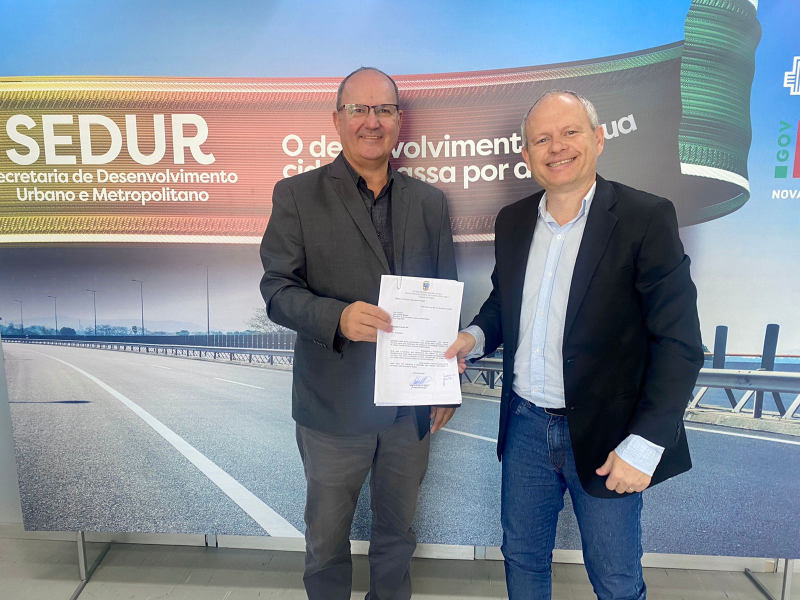 Prefeito viajou à Capital em busca de recursos