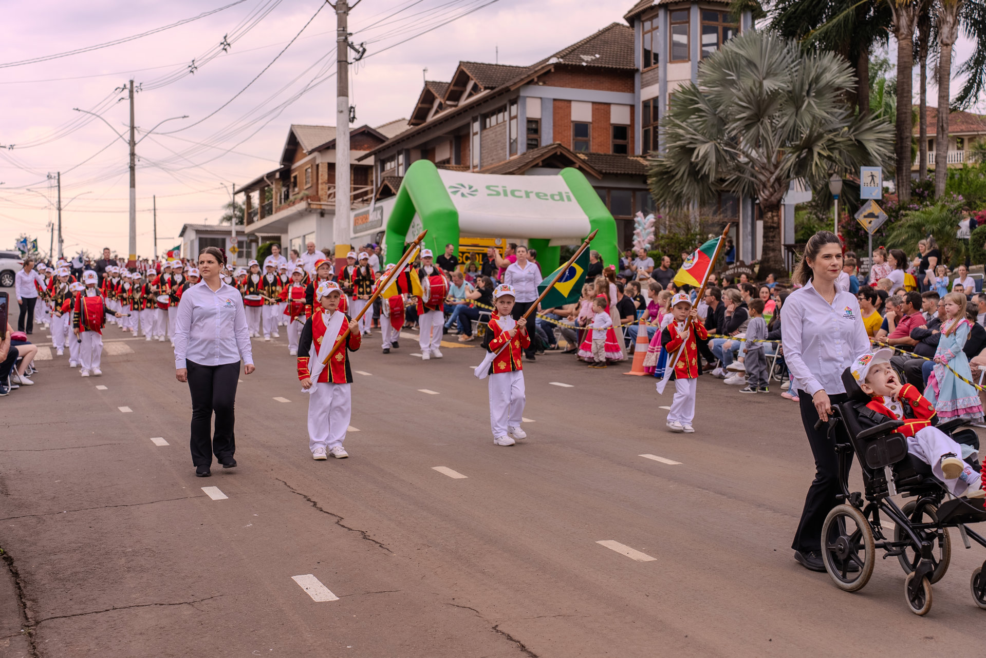 Desfile Cívico-Tradicionalista 20.09.2025