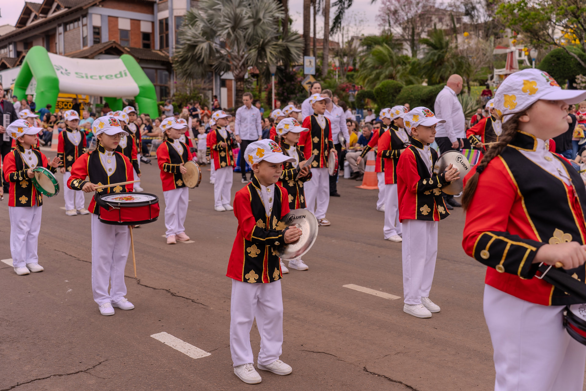 Desfile Cívico-Tradicionalista 20.09.2025