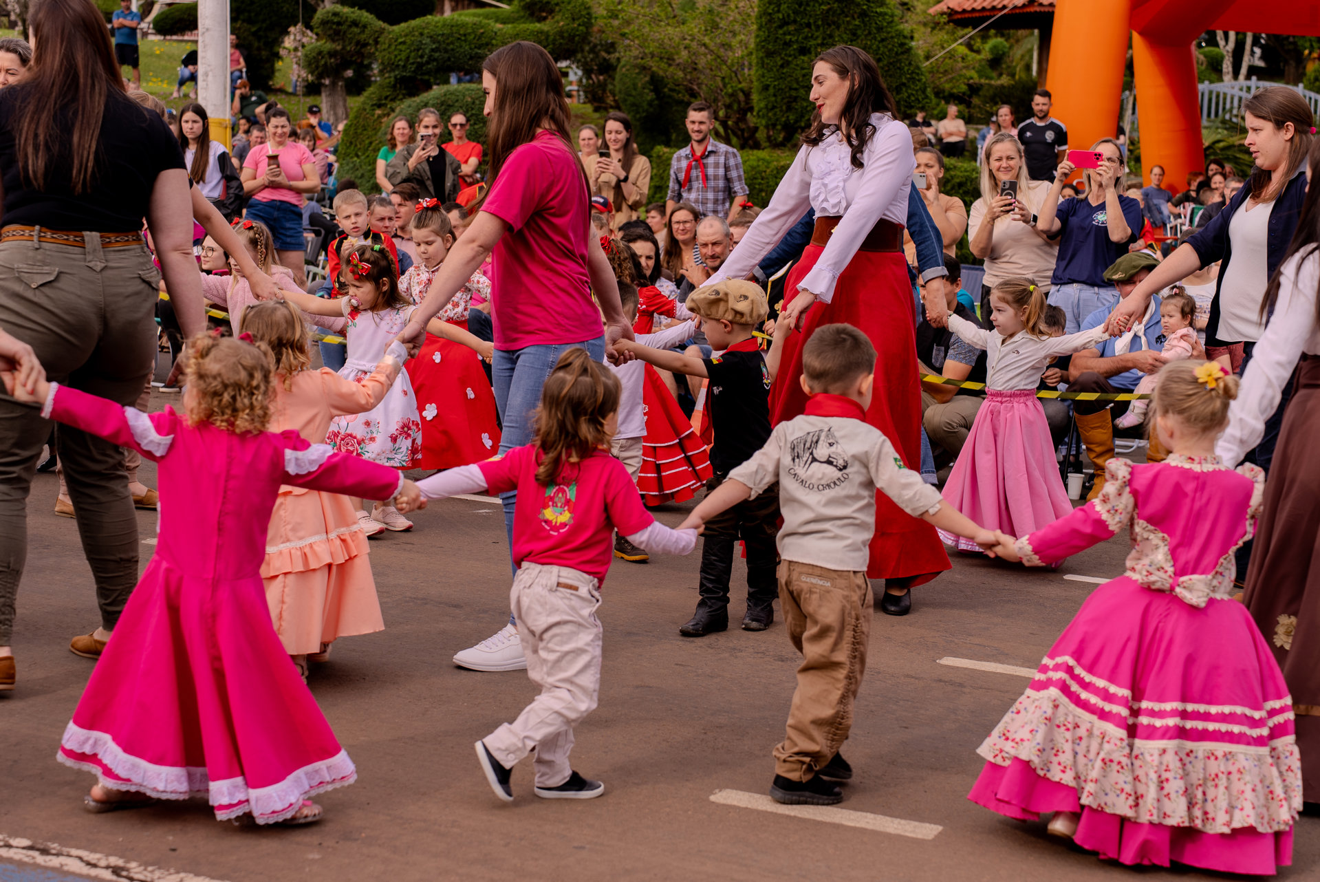 Desfile Cívico-Tradicionalista 20.09.2025