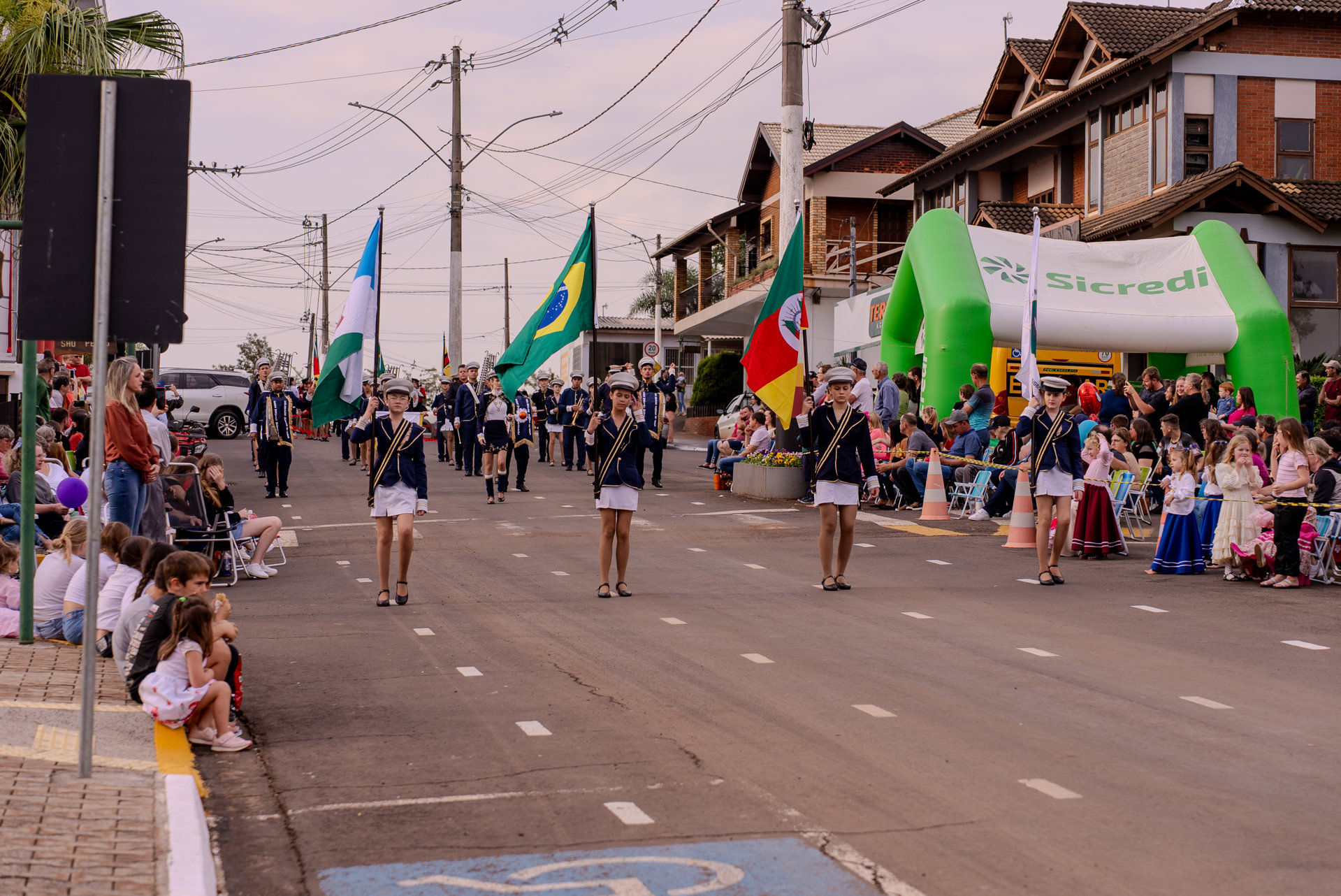 Desfile Cívico-Tradicionalista 20.09.2025