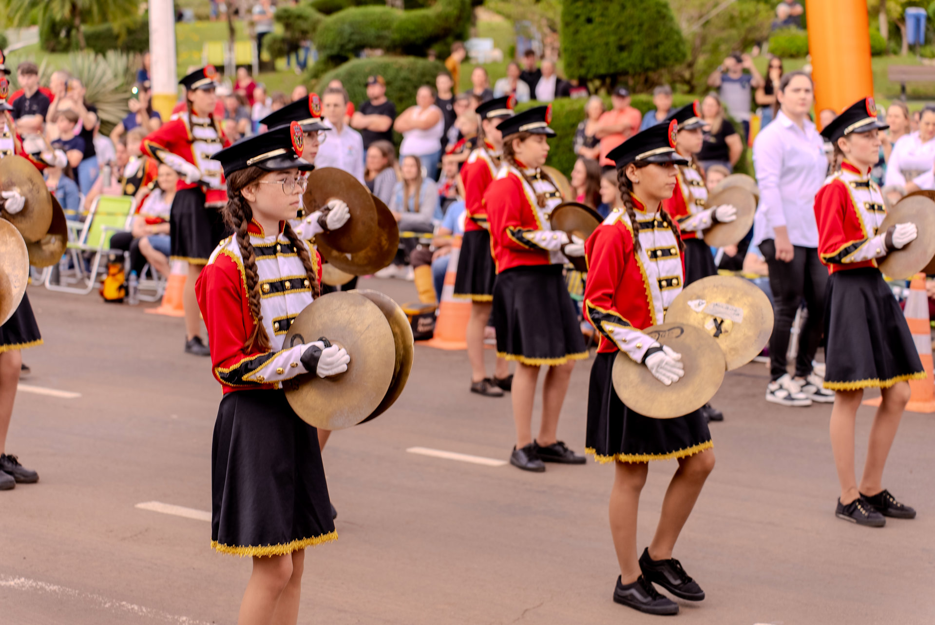 Desfile Cívico-Tradicionalista 20.09.2025