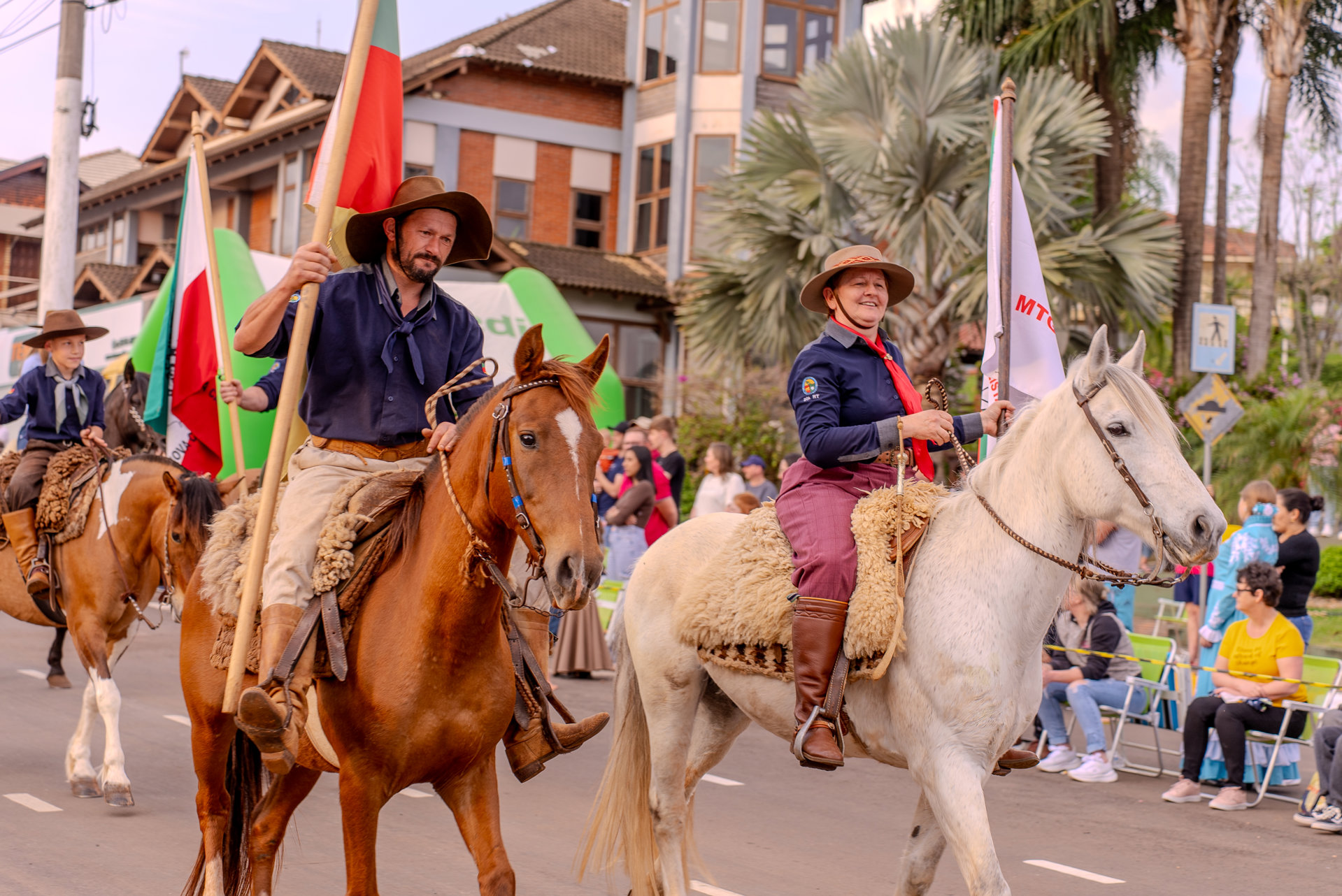 Desfile Cívico-Tradicionalista 20.09.2025