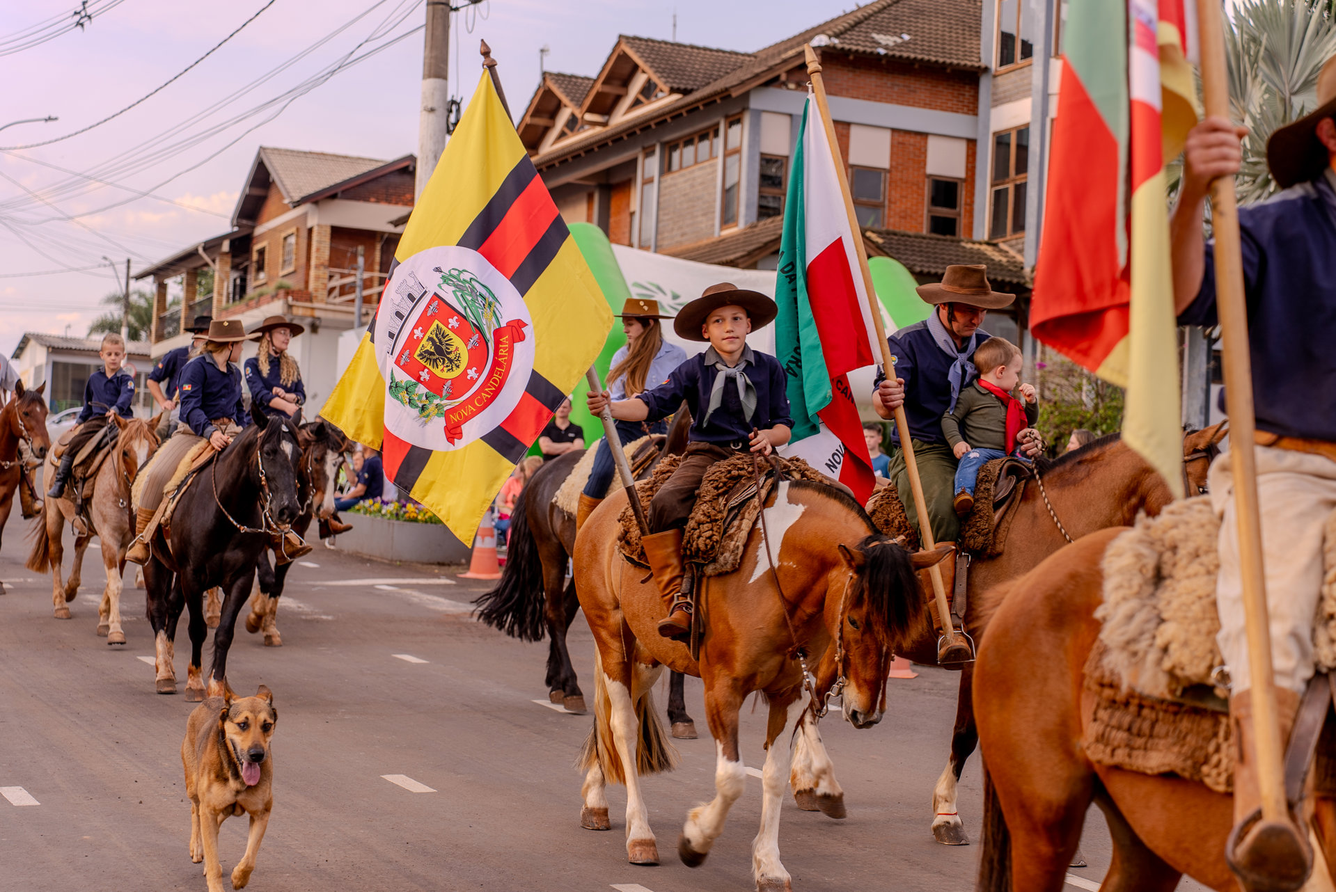 Desfile Cívico-Tradicionalista 20.09.2025
