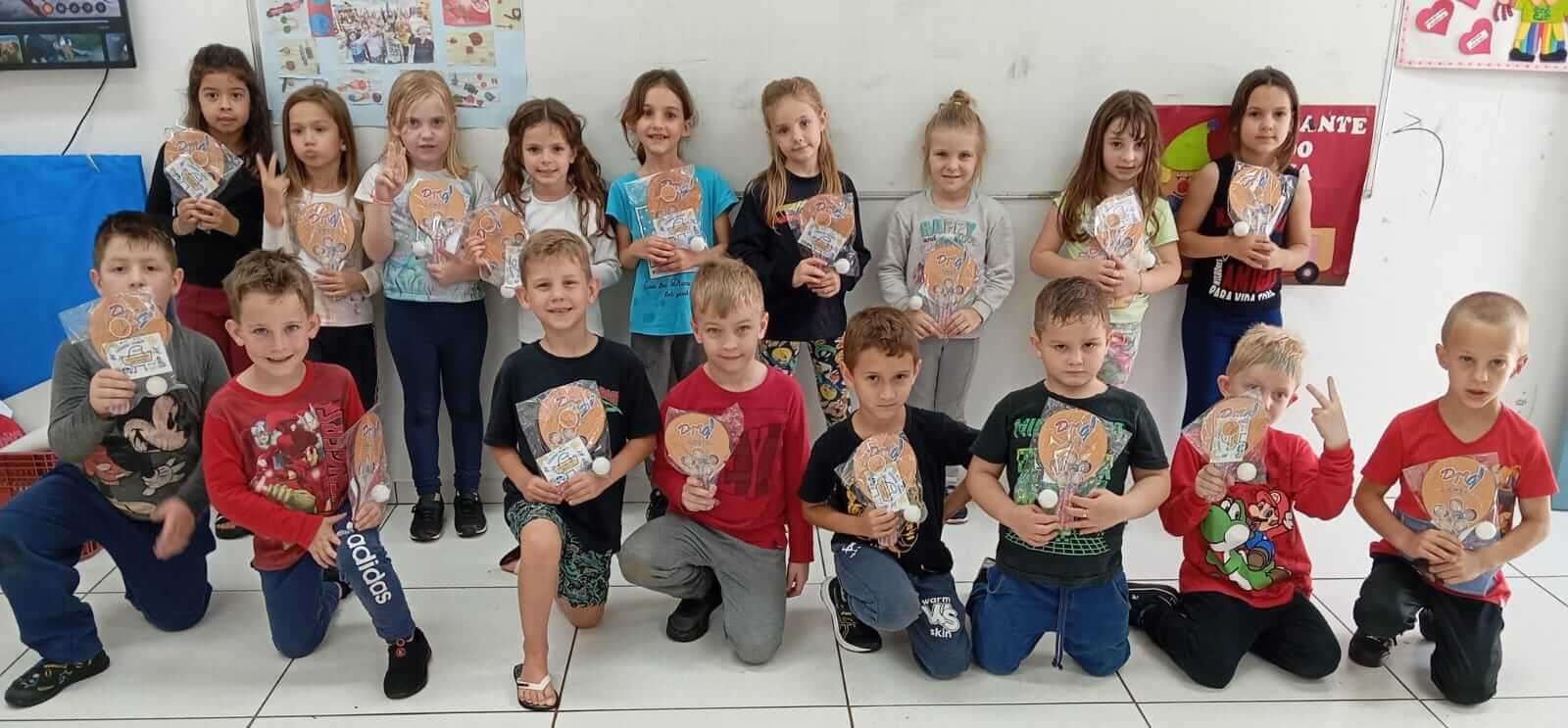 <p>M&ecirc;s das Crian&ccedil;as na Escola Dirce</p>