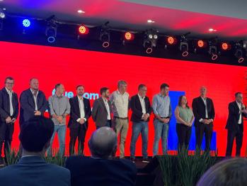 <p><strong>Prefeito Ari Roehrs participa de painel com vice-governador Gabriel Souza e da abertura da Indum&oacute;veis em Santa Rosa</strong></p>