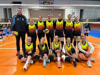 <p><strong>Nova Candel&aacute;ria &eacute; destaque no Regional de Futsal e Voleibol em Crissiumal</strong></p>