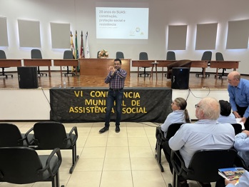 <p style="margin: 0cm;"><strong><span style="font-family: 'Arial',sans-serif; color: black;">Nova Candel&aacute;ria realiza a 6&ordf; Confer&ecirc;ncia Municipal de Assist&ecirc;ncia Social</span></strong></p>