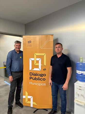<p><strong>Administra&ccedil;&atilde;o municipal participa do &ldquo;Di&aacute;logo P&uacute;blico &ndash; Encontro de Ideias e Solu&ccedil;&otilde;es&rdquo; em Porto Alegre</strong></p>