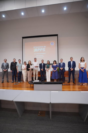 <p><strong>Nova Candel&aacute;ria recebe Selo Bronze de Reconhecimento &agrave; Gest&atilde;o Previdenci&aacute;ria em cerim&ocirc;nia em Porto Alegre</strong></p>