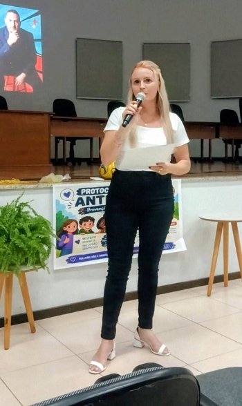 <strong>Juntos contra o bullying construindo uma escola mais segura!</strong>