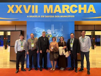 <strong>Nova Candel&aacute;ria participa da XXVII Marcha a Bras&iacute;lia em Defesa dos Munic&iacute;pios</strong>
