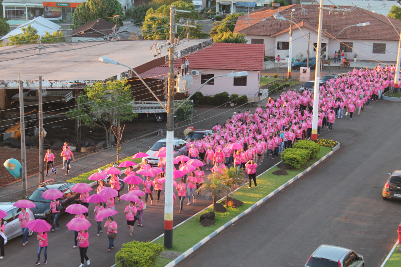 OUTUBRO ROSA ENCERRA COM GRANDE EVENTO, EM NOVA CANDELÁRIA