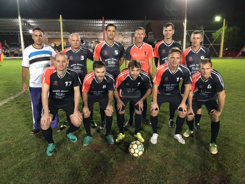 CAMPEONATO REGIONAL DE FUTEBOL SETE DE NOVA CANDELÁRIA DEFINIU SEUS VENCEDORES