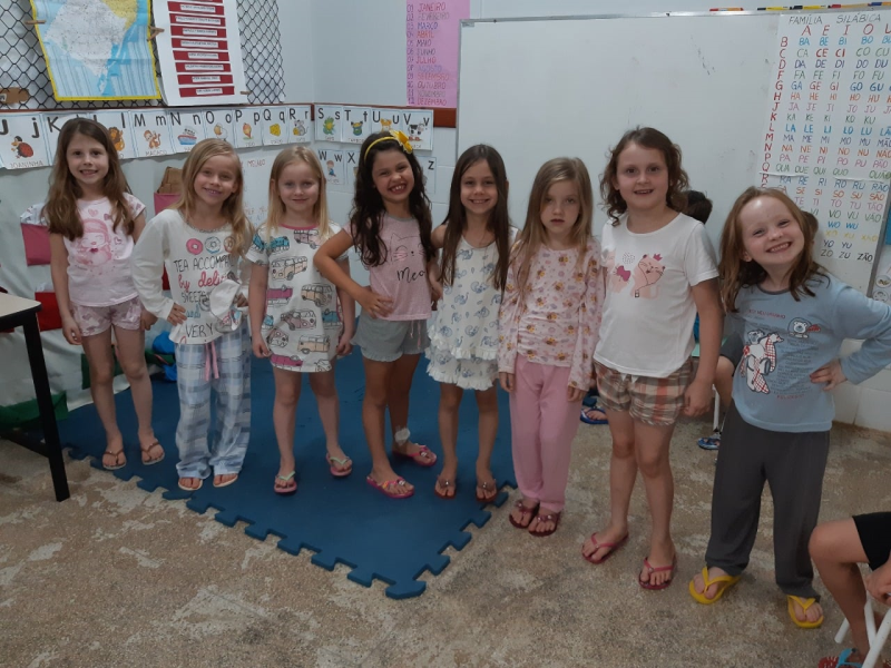 NOITE DO PIJAMA NA EMEI PARAÍSO DA CRIANÇA
