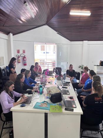 <p>EDUCA&Ccedil;&Atilde;O COM INOVA&Ccedil;&Atilde;O: S&atilde;o Jos&eacute; do Inhacor&aacute; Investe em TECNOLOGIA para Transformar o Ensino</p>